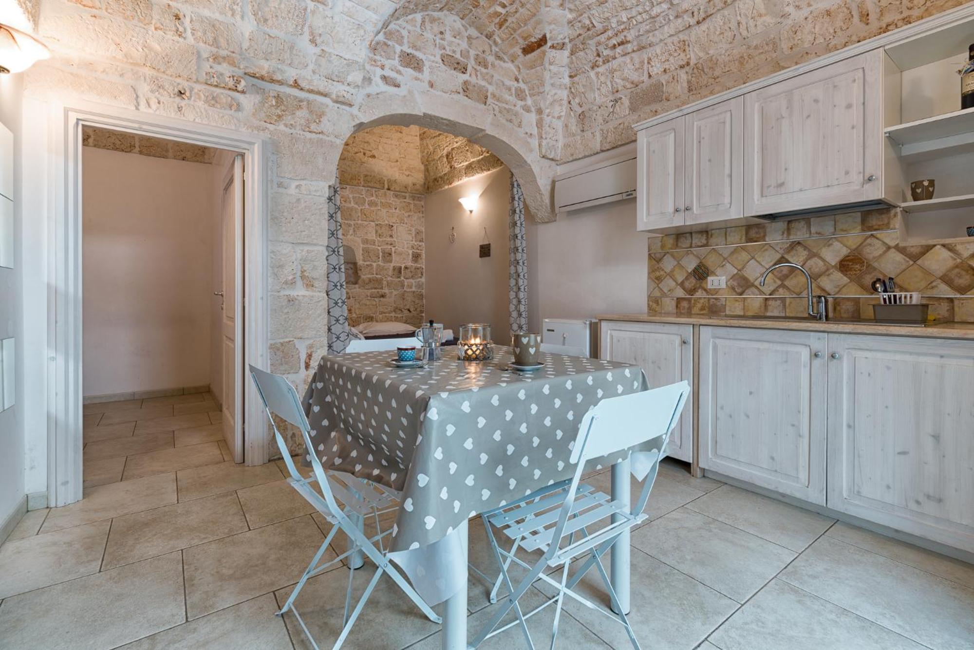 White House Flats & Studios Ostuni Extérieur photo